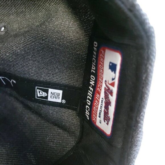 Boston Red Sox 2018 World Series Trophy Gray 9FIFTY New Era Snapback Hat Cap - Picture 6 of 8